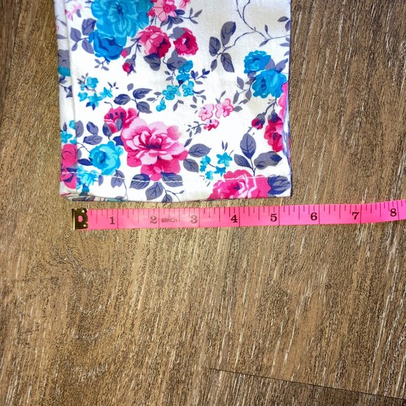 Shylo Perfect Summer Floral Jeans in Size 7 Made in the USA - Picture 10 of 10